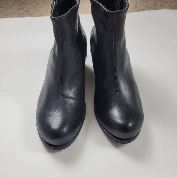 Lola Miller Black Leather Wedged Ankle Boots Zip Womens 7.5 - Picture 8 of 10
